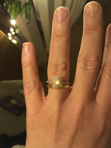Show me your engagement rings!