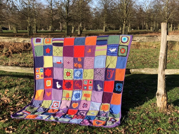 Woolly Hugs. A Blanket for 84CharingCrossRoad, lovely folk, we need your help.