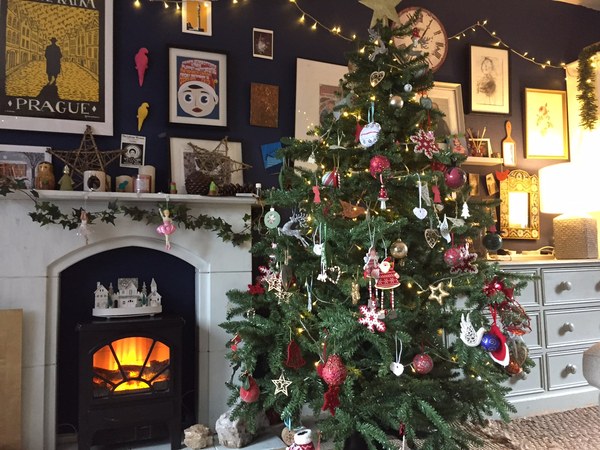 Can we have Show Us Your Sitting Room thread please?