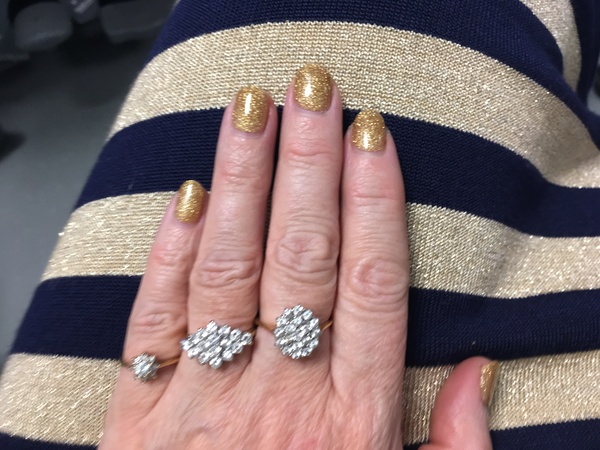 Please show me your manicures!