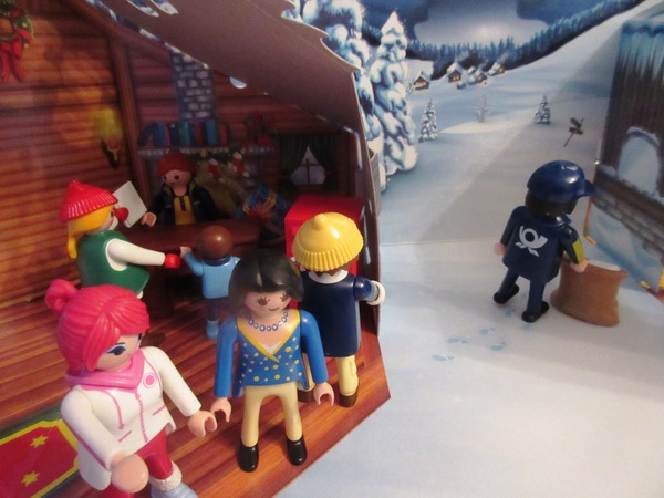 It's the Christmas season for the Playmobil people in our house...