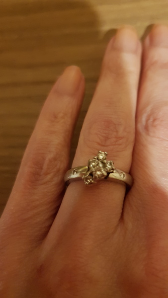 Show me your engagement rings!