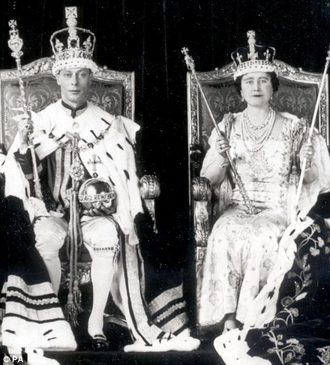 Royal style and gossips: gowns and crowns but please no frowns!