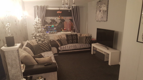 Can we have Show Us Your Sitting Room thread please?