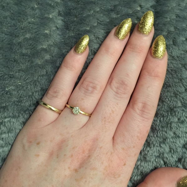 Show me your engagement rings!