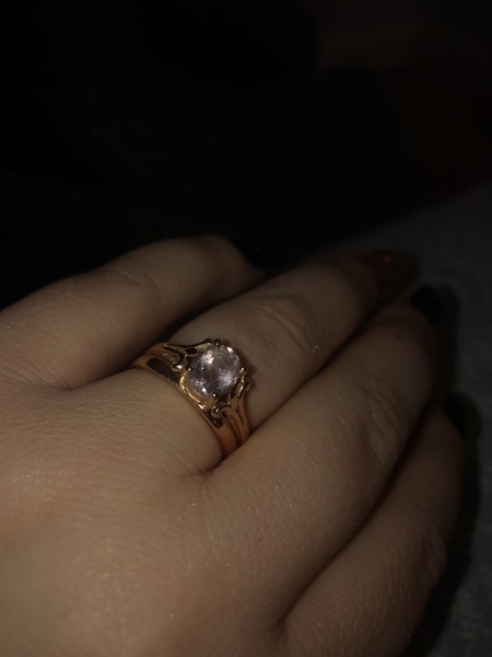 Show me your engagement rings!
