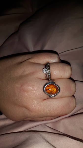 Show me your engagement rings!