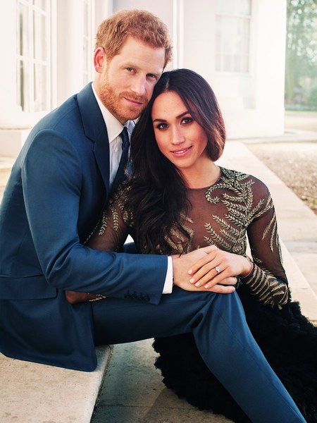 To think Harry and Meghan’s photo is odd looking?!