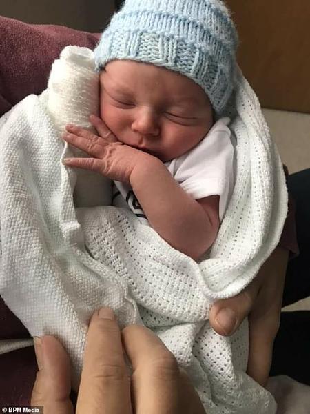 Is there a thread about the poor 5 week old baby yet? [warning, distressing content]