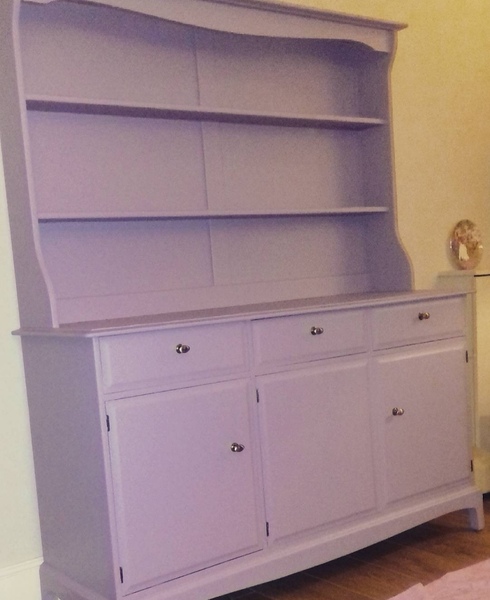 Anyone here upcycle furniture?