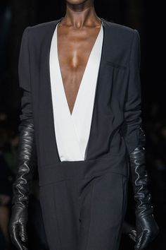 Les Parisiennes de Mamansnet: Orangutans in Paris make for poor gondoliers