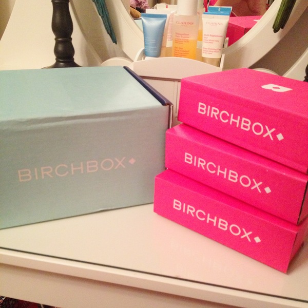 Read MNers reviews of Birchbox beauty box delivery service
