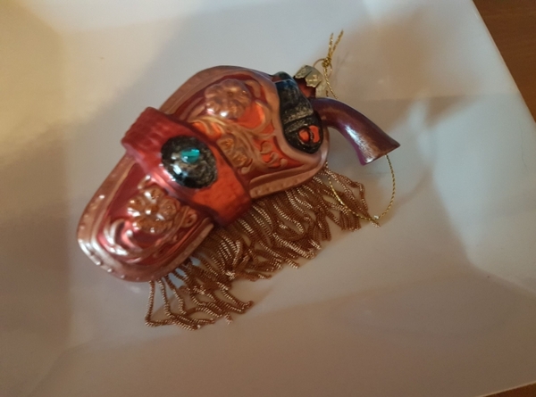Please help me find a hideous bauble!