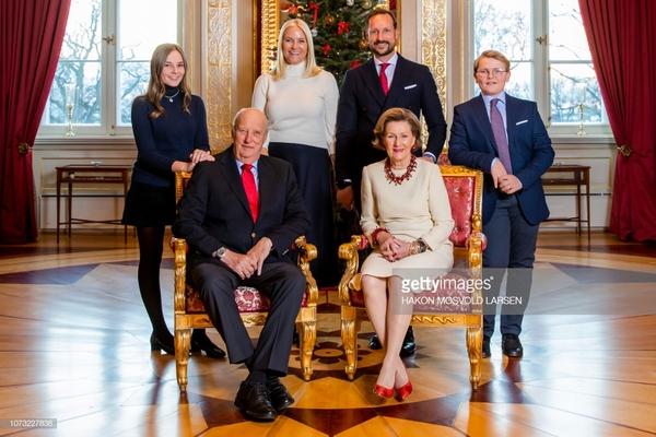 Royal style & gossip: Sandringham shots are coming, who will Prince Philip deck in the halls?