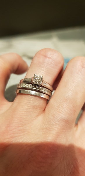 Show me your engagement rings!