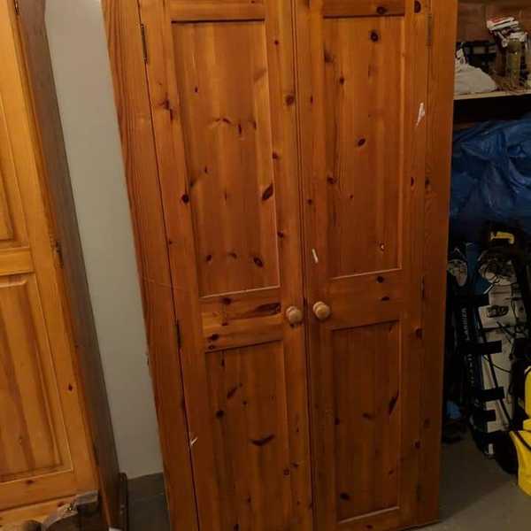Anyone here upcycle furniture?