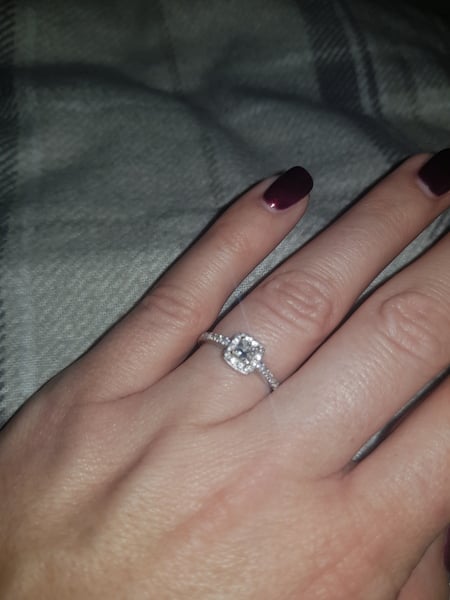 Show me your engagement rings!
