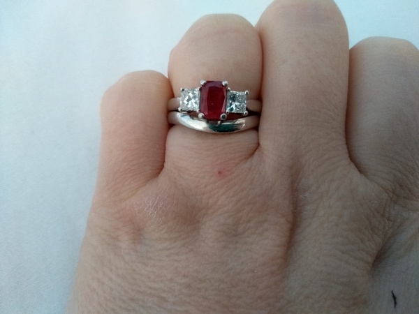Show me your engagement rings!
