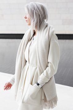 Les Parisiennes de Mamansnet: Orangutans in Paris make for poor gondoliers