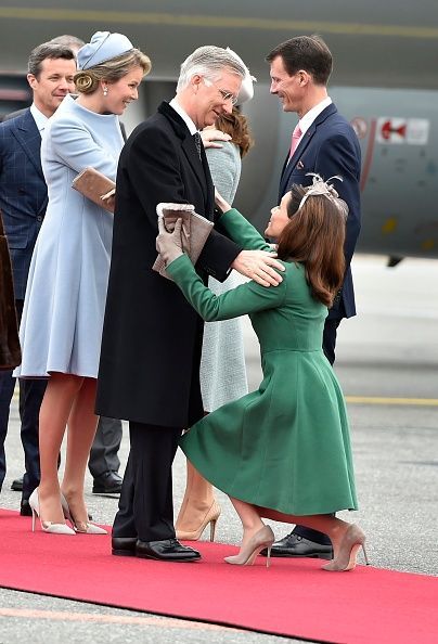 Royal style & gossip: more gowns, less frowns