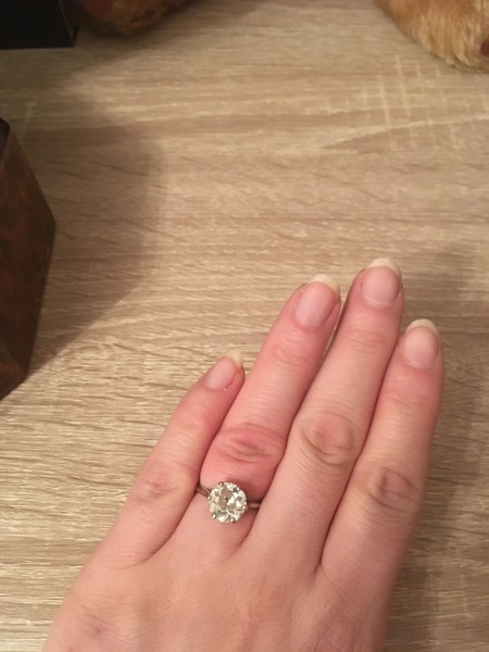 Show me your engagement rings!