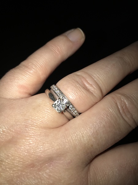 Show me your engagement rings!
