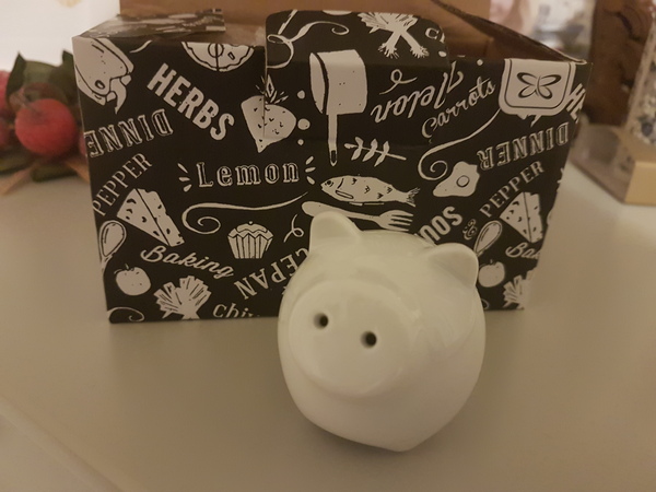 Is there a gift swap thread yet?