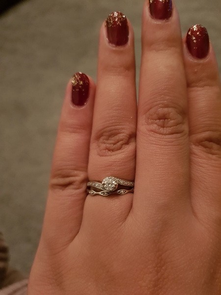 Show me your engagement rings!