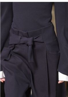 Les Parisiennes de Mamansnet: Orangutans in Paris make for poor gondoliers