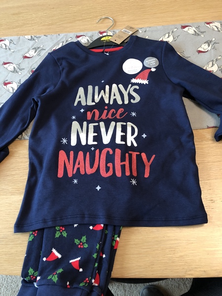 Can any amazing mumsnetters help me find these pyjamas? 🍷