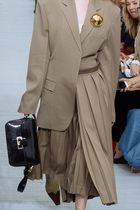 Les Parisiennes de Mamansnet: Orangutans in Paris make for poor gondoliers