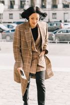 Les Parisiennes de Mamansnet: Orangutans in Paris make for poor gondoliers