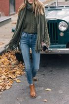 Les Parisiennes de Mamansnet: Orangutans in Paris make for poor gondoliers