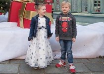 Royal style & gossip: more gowns, less frowns