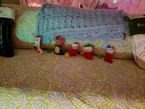 Hang onto your hats; we're on the home straight, sprinting to the finish line! It's the Countdown to Christmas, thread 10!