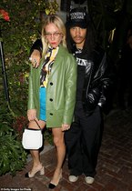 Celebrity Style & Gossip
