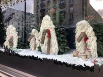 Les Parisiennes de Mamansnet: Orangutans in Paris make for poor gondoliers