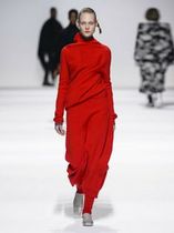 Les Parisiennes de Mamansnet: Orangutans in Paris make for poor gondoliers