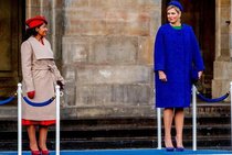 Royal style & gossip: more gowns, less frowns