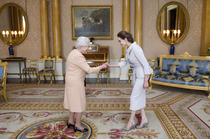 Royal style & gossip: more gowns, less frowns