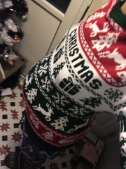 Hang onto your hats; we're on the home straight, sprinting to the finish line! It's the Countdown to Christmas, thread 10!