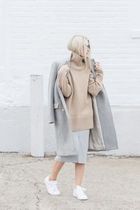 Les Parisiennes de Mamansnet: Orangutans in Paris make for poor gondoliers