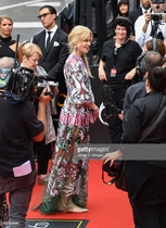 Celebrity Style & Gossip