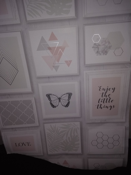 What colour curtains to match this?