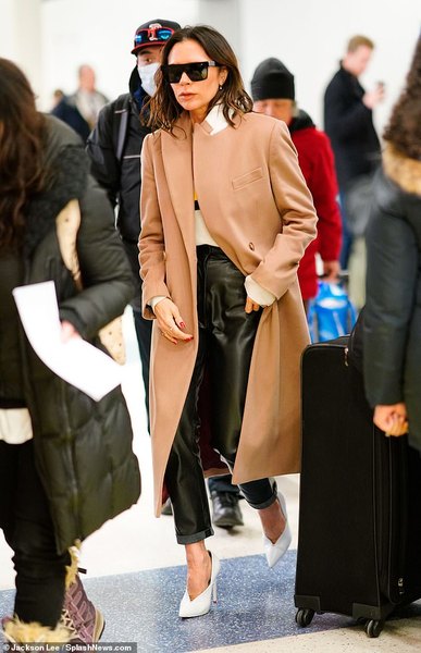 Celebrity Style & Gossip