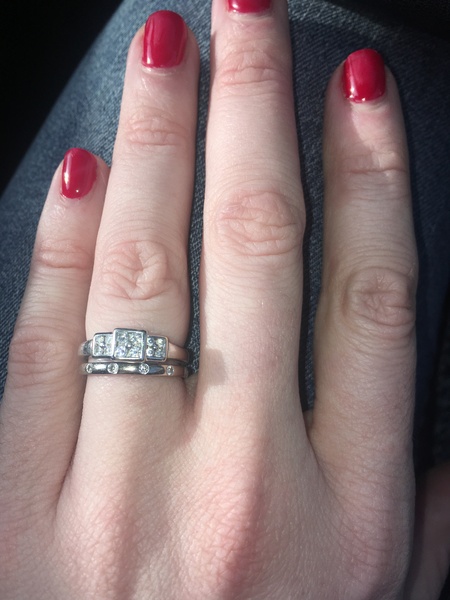 Show me your engagement rings!