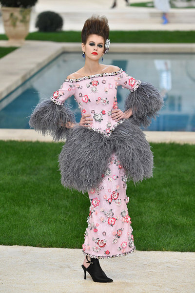 Celebrity Style & Gossip