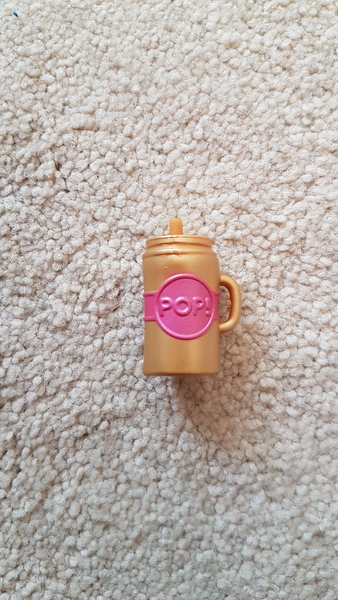Can any little LOL fans identify this feeding bottle?