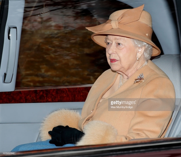 Royal style and gossip: get yer crowns out for the lads!