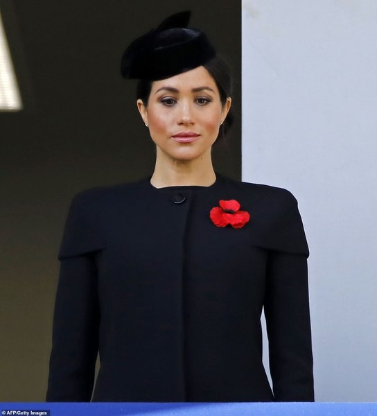 Royal style & gossip: who's got the best gownage and crownage?